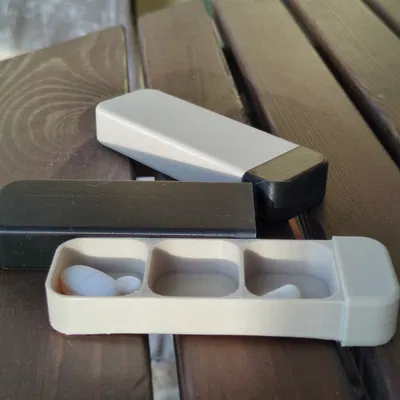 Hộp thuốc kéo ra (Pull-out Pillbox)