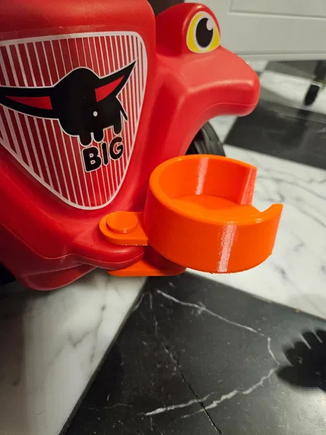 UE BOOM 2 x Bobby Car - Image 1