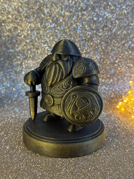 Tượng người lùn trang trí (ornamental dwarf figurine) - Image 2