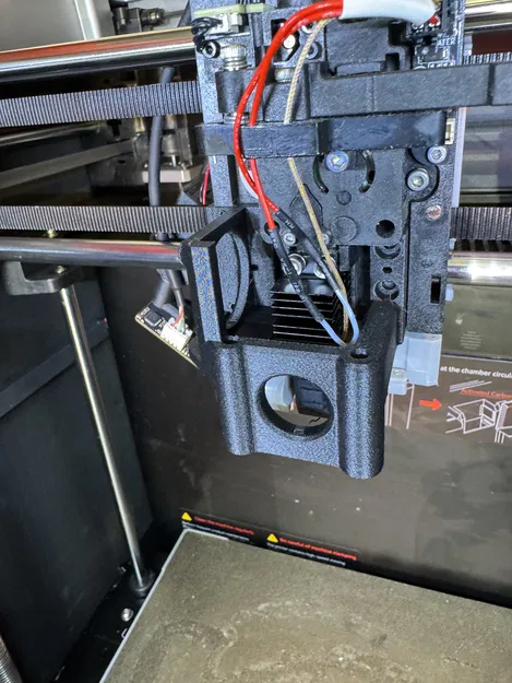 Ngàm gắn Beacon dày hơn (Chunkier Beacon Mount) - Image 1