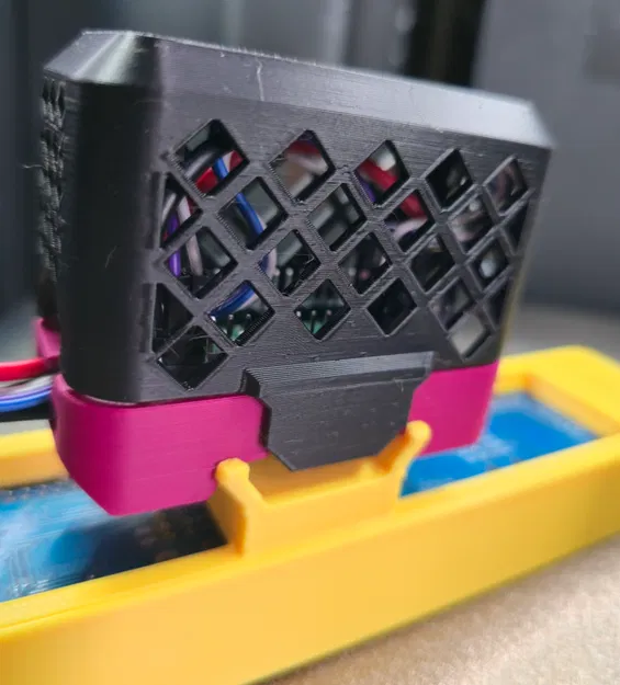 Ngàm gắn DIN rail cho Raspberry Pi Pico & nắp giỏ kẹp - Image 1