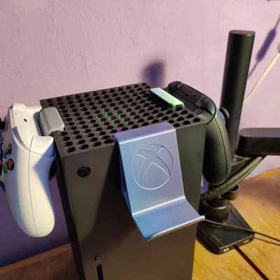 Kệ đỡ tay cầm Xbox (Xbox controller stand)