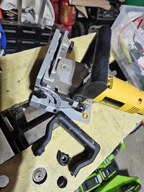 Tay cầm cho Dewalt DW682 Biscuit Joiner (bản ngắn hơn) - Image 1