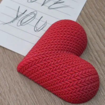 Nam châm Trái tim vân dệt (Knit Heart Magnet)