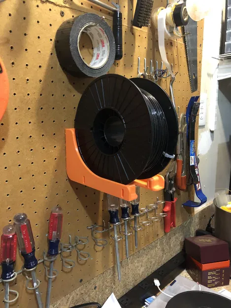 Giá treo cuộn filament cho Peg Board (Peg Board Filament Spool Holder) - Image 1