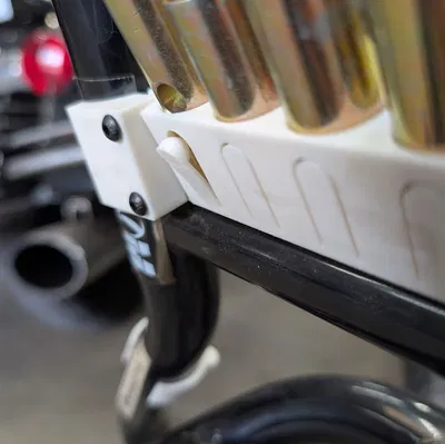 Giá giữ pin nâng Triple Tree (Triple Tree Lift Pin Holder)