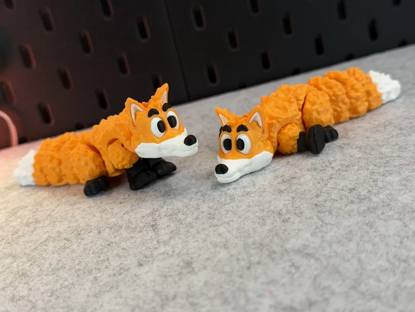 Cáo Khớp Nối Dẻo (Articulated Fox) - Image 1