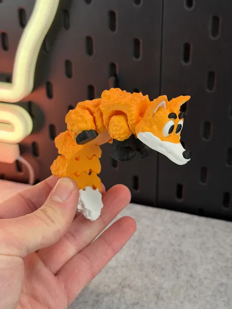 Cáo Khớp Nối Dẻo (Articulated Fox) - Image 3