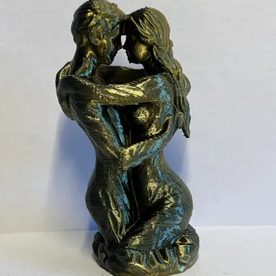 Tượng 3D Cặp Đôi Ôm Nhau Tình Yêu (Loving Hugging Couple Sculpture)