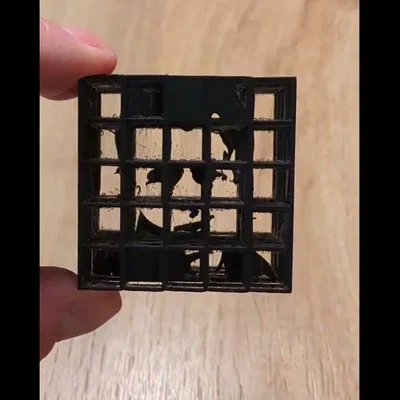 Khối Lập Phương Ba Góc Nhìn: Tri Ân Những Biểu Tượng