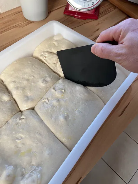 Dụng cụ vét bột (dough scraper / Teihgschaber) - Image 2