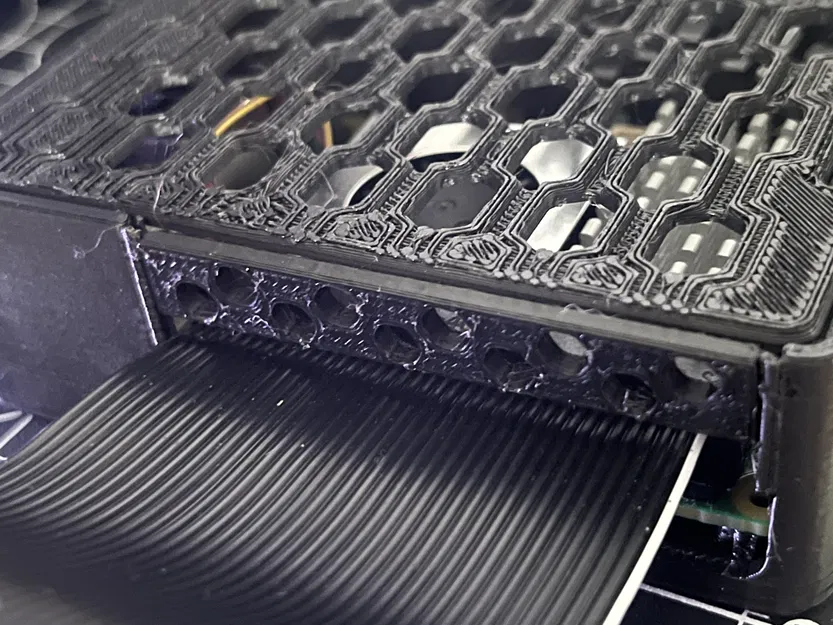 Case Raspberry Pi 5 - Khe GPIO & Sẵn sàng cho Breadboard - Image 2