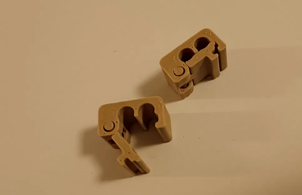 Clip kẹp đóng chuồng hoặc lưới cho thú gặm nhấm - Image 1