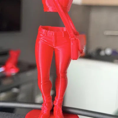 Cô Gái Tàng Hình (Invisible Girl)