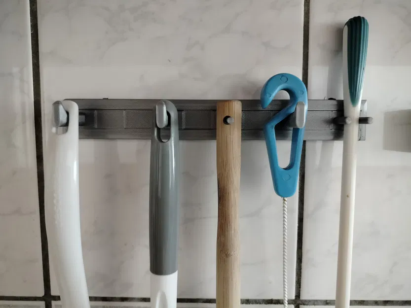 Móc treo biến thiên (Variable hanger) - Variabilní věšák - Image 1