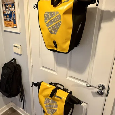 Bracket treo tường cho pannier (ống 10mm) - Pannier Wall Mounting Bracket