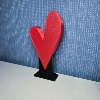 Trái tim kèm chân đế (Herz mit Ständer)