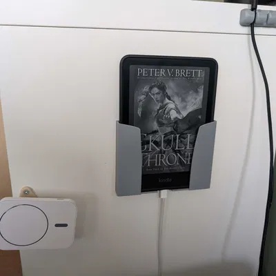 Giá treo/holder gắn tường cho Kindle Paperwhite Gen 12 (có khe USB C)