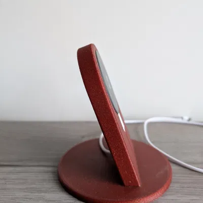 Stojánek Pixel 8 pro