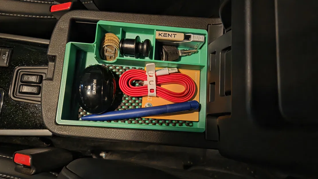 Insert/khay chia hộc tỳ tay Mitsubishi Outlander PHEV 2020 (ngăn ẩn) - Image 2