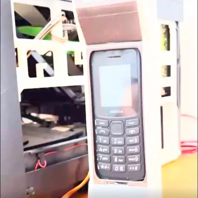 Ốp Nokia 106 2023 lấy cảm hứng từ Motorola DynaTAC 8000x