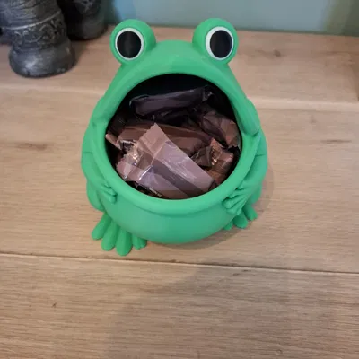 Chompy the Frog - Bát đựng đồ hình ếch & Hộp đựng kẹo