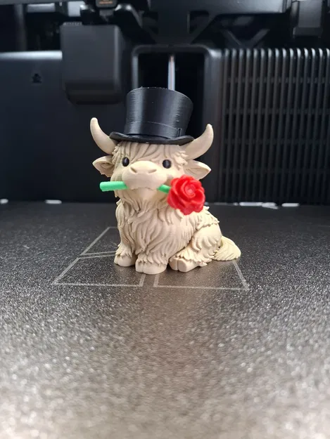 Bò Highland Valentine – Phiên bản Quý Ông (Gentleman Edition) - Image 1