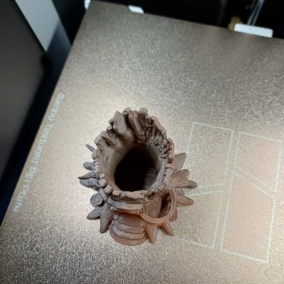 Nhà Fantasy Trong Gốc Cây (Fantasy Tree Stump House)