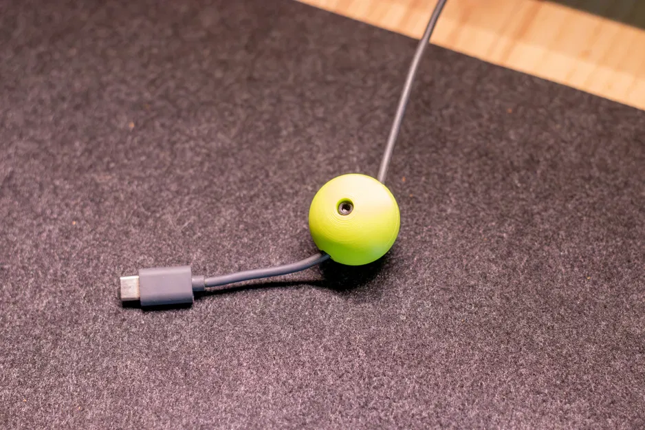CableBall - Kẹp giữ cáp đơn giản cho bàn làm việc - Image 4