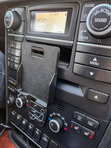 Giá đỡ điện thoại cho Volvo XC90 - Image 1