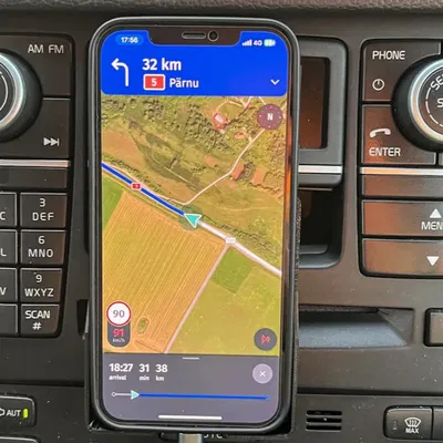 Giá đỡ điện thoại cho Volvo XC90