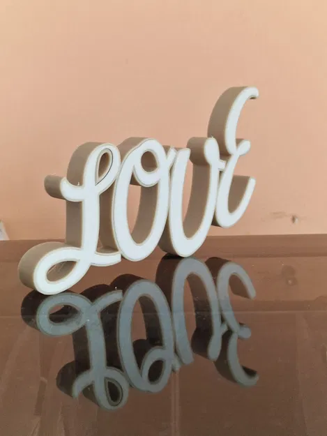 Chữ "LOVE" (inscription) - Image 1