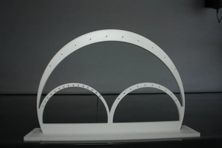 Bộ bông tai hình tim kèm stand (Set of Heart earrings with stand) - Image 4