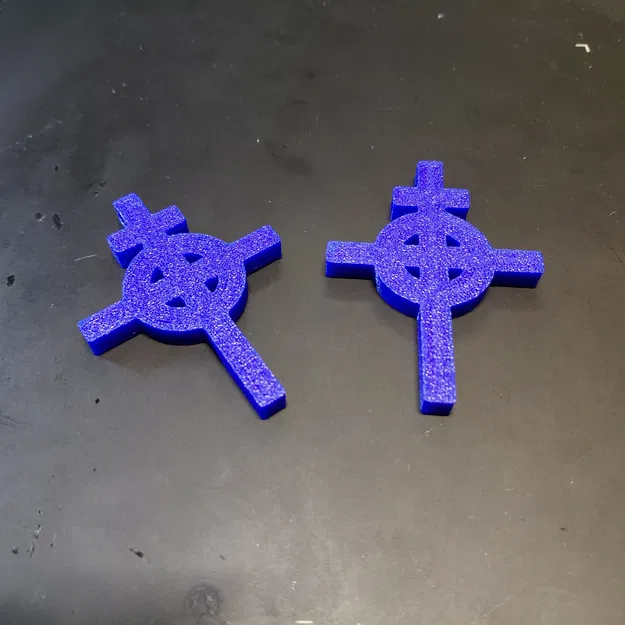 Mặt dây chuyền thánh giá Celtic 2 thanh (Dual-bar Celtic Cross Necklace) - Image 1