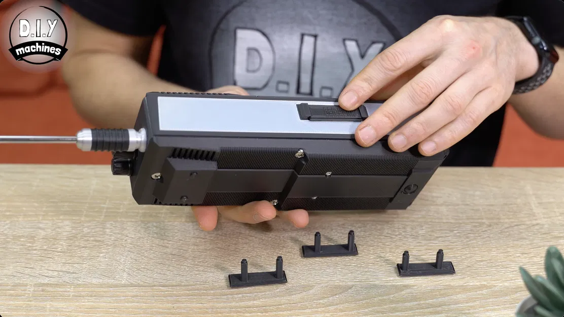 Cách làm bộ đàm Stranger Things hoạt động được (How To) - Image 2