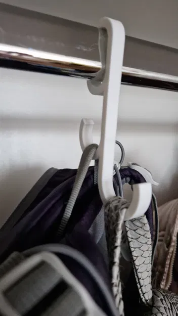 Móc đôi cho thanh treo tủ oval – Treo túi xách trong tầm tay - Image 1