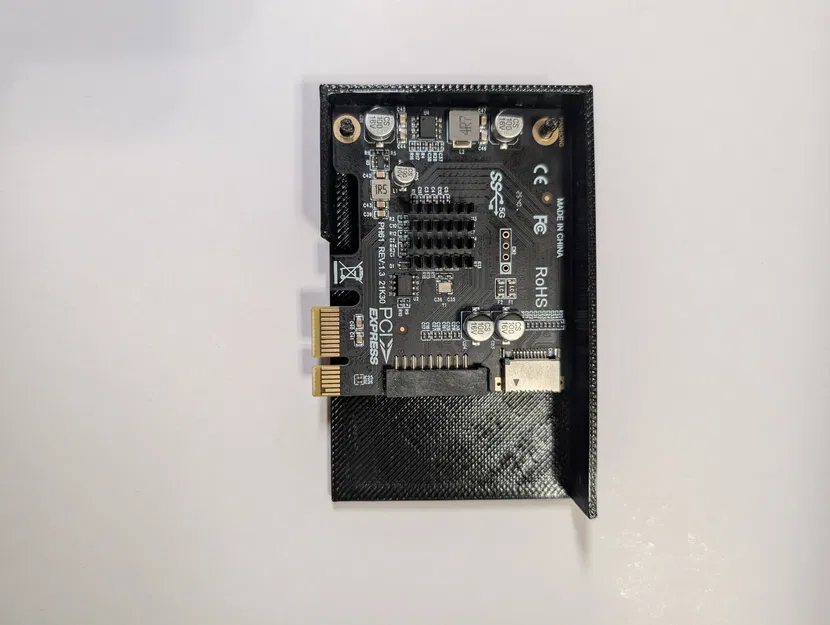 Hộp bảo vệ PCIe Adapter Enclosure - Image 1