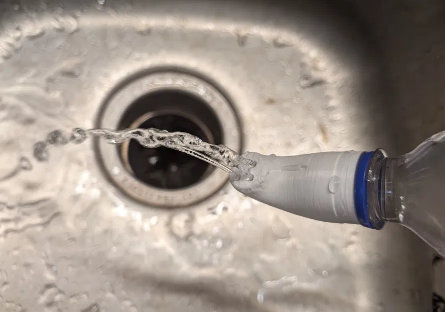 Nắp rửa mắt cho chai 16oz và chai soda - Image 1