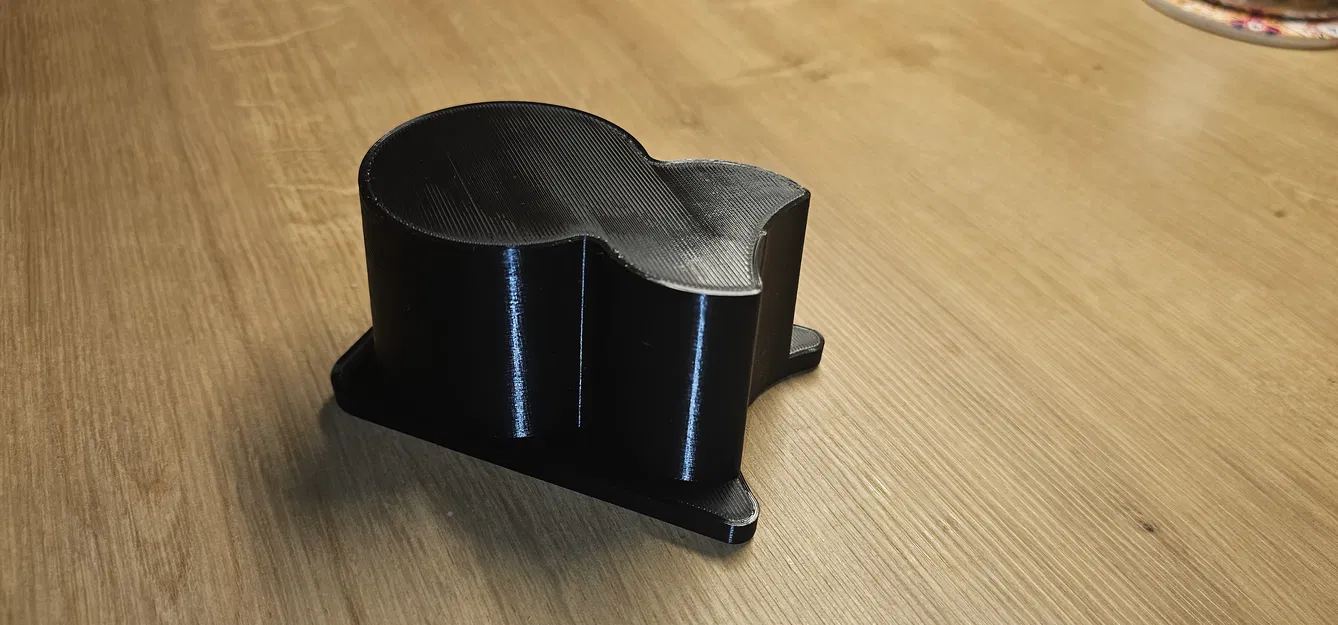 Khay Đựng Ly Skoda Octavia 3 - Kèm khe điện thoại lớn & Key Fob - Image 5