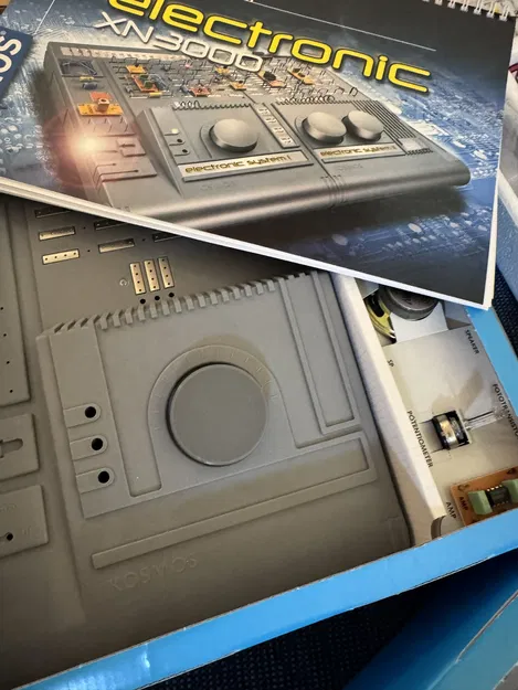 Núm vặn cho bộ thí nghiệm KOSMOS (Drehknopf für KOSMOS Experimentierkasten) - Image 1