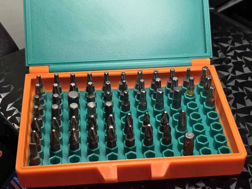 Hộp parametric gọn mảnh có chốt gài (sleek box with latch) - Image 6