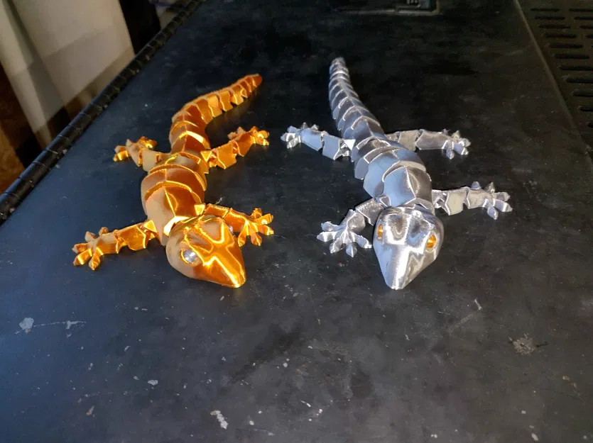 Tắc kè khớp nối ngầu (Cool Articulated Gecko) - Image 2