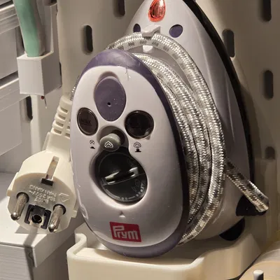 Giá treo bàn ủi mini cho Skadis (Skadis mini iron holder)