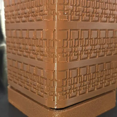 MINOTAURE - PLANTER (Chậu cây có đế vặn)