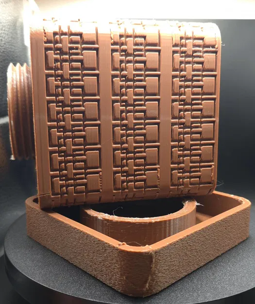 MINOTAURE - PLANTER (Chậu cây có đế vặn) - Image 2