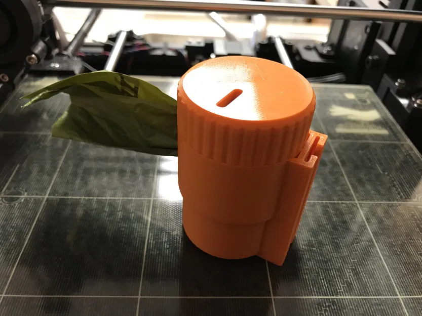 Hộp đựng túi hốt phân chó (Dog Poop Bag Dispenser) - Image 1