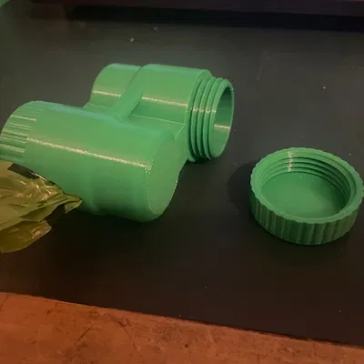 Hộp đựng túi nhặt phân chó và snack thưởng