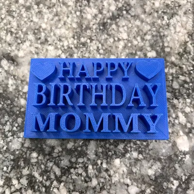 Bảng chữ “Happy Birthday Mommy”
