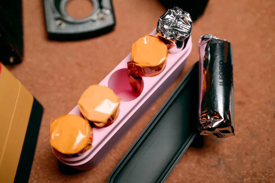 Hộp Đựng Film 120, 5 Ngăn (120 Film Holder, 5 Slot) - Image 1