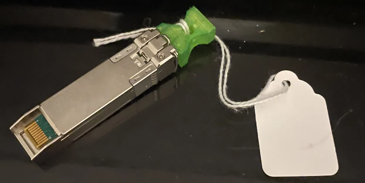 Nắp che bụi LC có lỗ gắn tag - Image 3